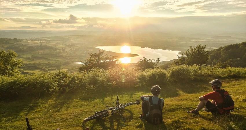 Visit the Brecon Beacons cyclists