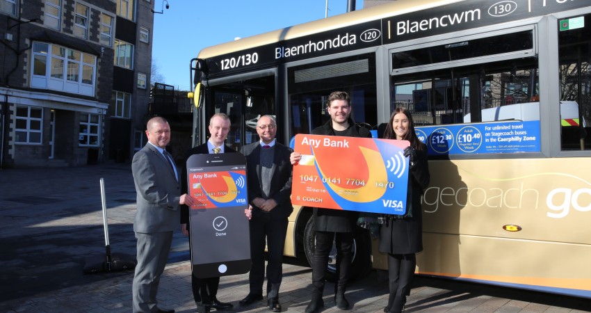 Dulliau digyffwrdd yw’r dyfodol i Stagecoach yn Ne Cymru Dulliau digyffwrdd yw’r dyfodol i Stagecoach yn Ne Cymru