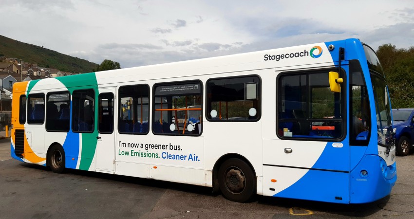 Adroddiad newydd gan Stagecoach yn egluro’r llwybr ar gyfer denu dros filiwn o deithwyr newydd i rwydweithiau bysiau’r DU drwy newid i fysiau di-allyriadau Adroddiad newydd gan Stagecoach yn egluro’r llwybr ar gyfer denu dros filiwn o deithwyr newydd i rwydweithiau bysiau’r DU drwy newid i fysiau di-allyriadau
