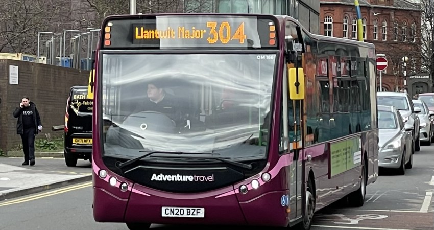 Gwasanaethau 303 a 304 Adventure Travel yn newid yn dilyn adborth gan gwsmeriaid Gwasanaethau 303 a 304 Adventure Travel yn newid yn dilyn adborth gan gwsmeriaid