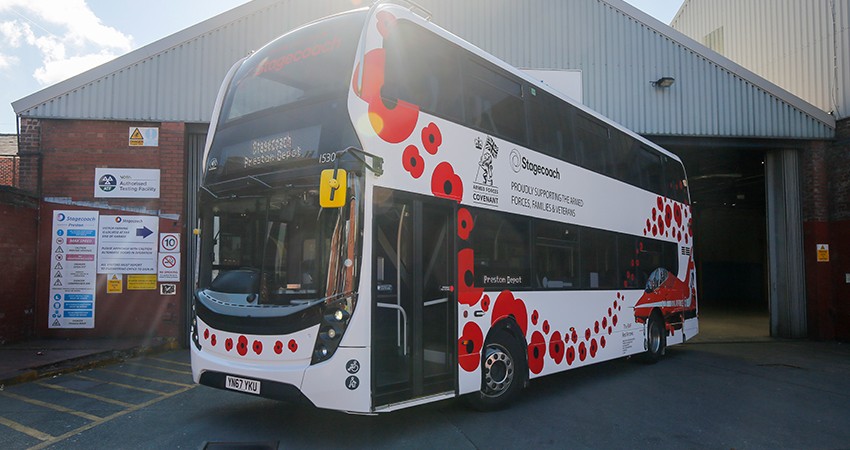 Stagecoach yn ymestyn teithiau am ddim ledled y DU i gyn-filwyr ac aelodau’r fyddin, gan gynnwys cadetiaid, ar Ddydd y Cadoediad a Sul y Cofio Stagecoach yn ymestyn teithiau am ddim ledled y DU i gyn-filwyr ac aelodau’r fyddin, gan gynnwys cadetiaid, ar Ddydd y Cadoediad a Sul y Cofio