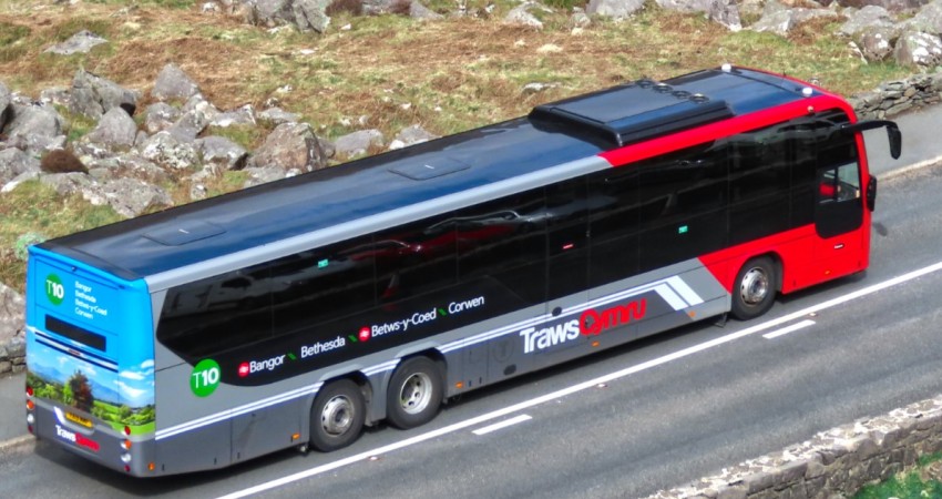 Dyfarnu contractau newydd TrawsCymru Dyfarnu contractau newydd TrawsCymru
